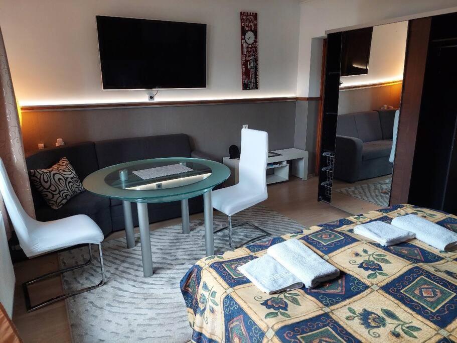 Ujszeged Apartman Kültér fotó