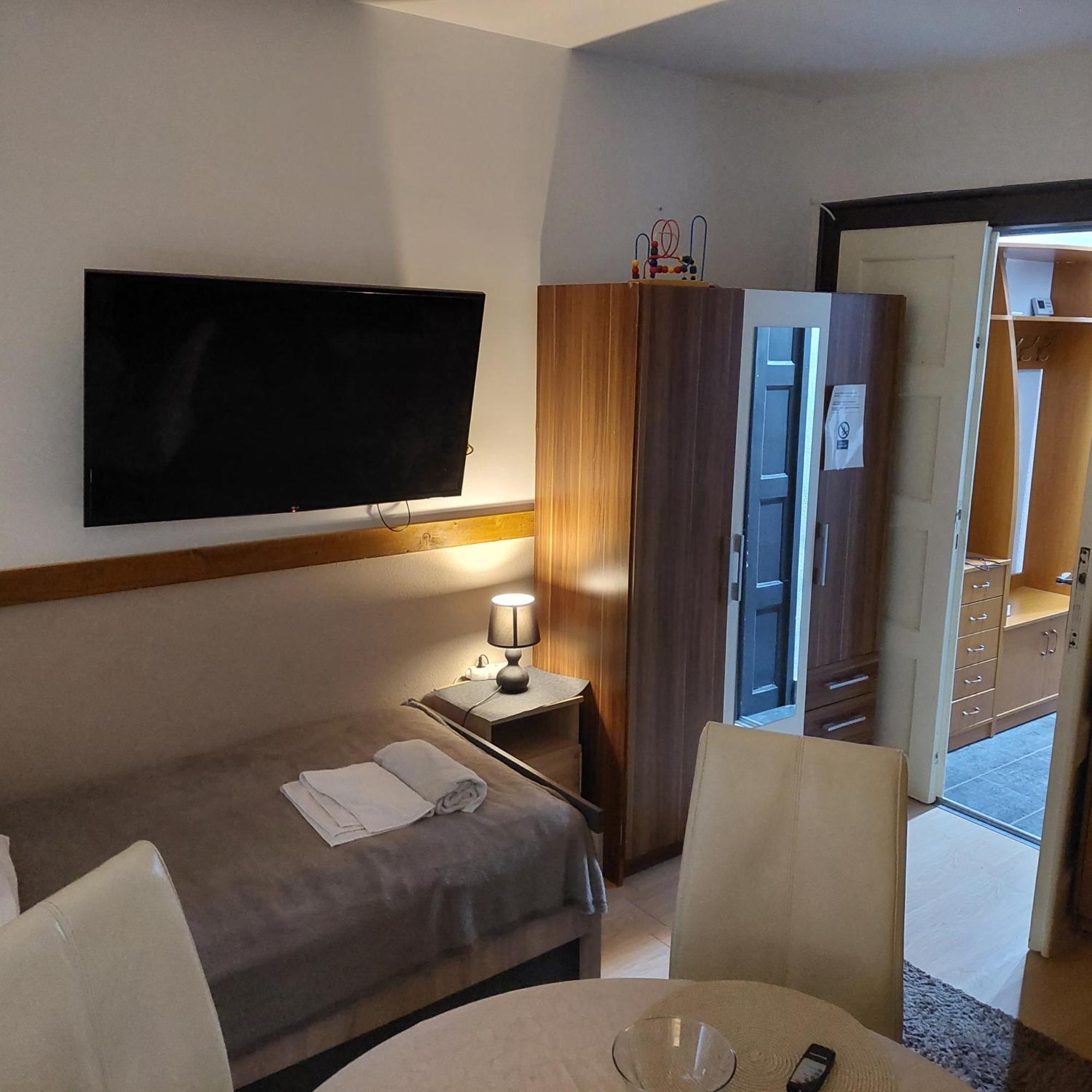 Ujszeged Apartman Szoba fotó
